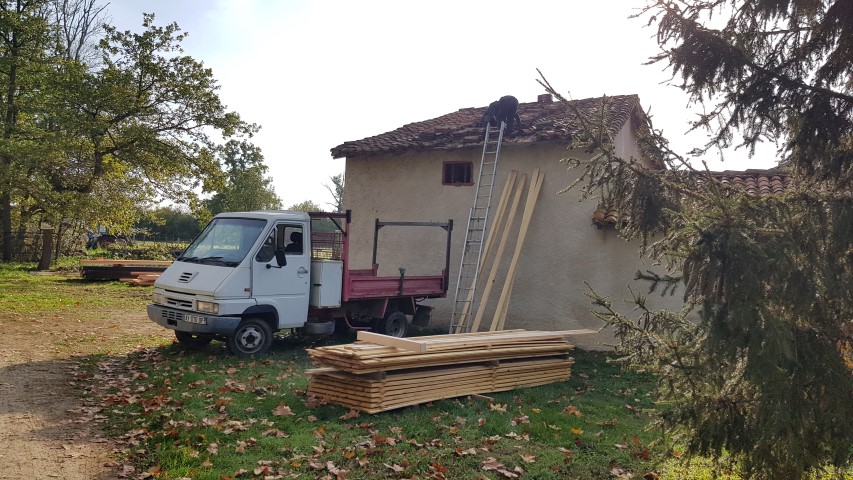 réalisation et pose d'une nouvelle toiture par AMC charpente-loire