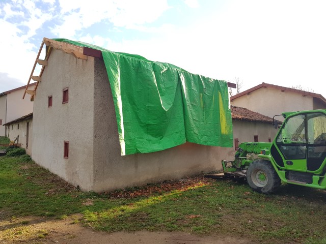 protection batiment avant pose nouvelle toiture par AMC charpente